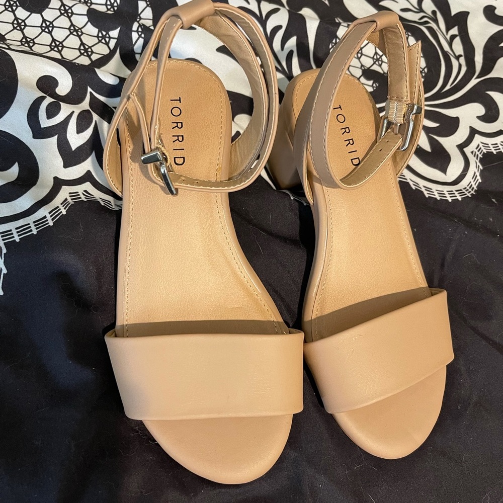 Torrid nude leather small heels